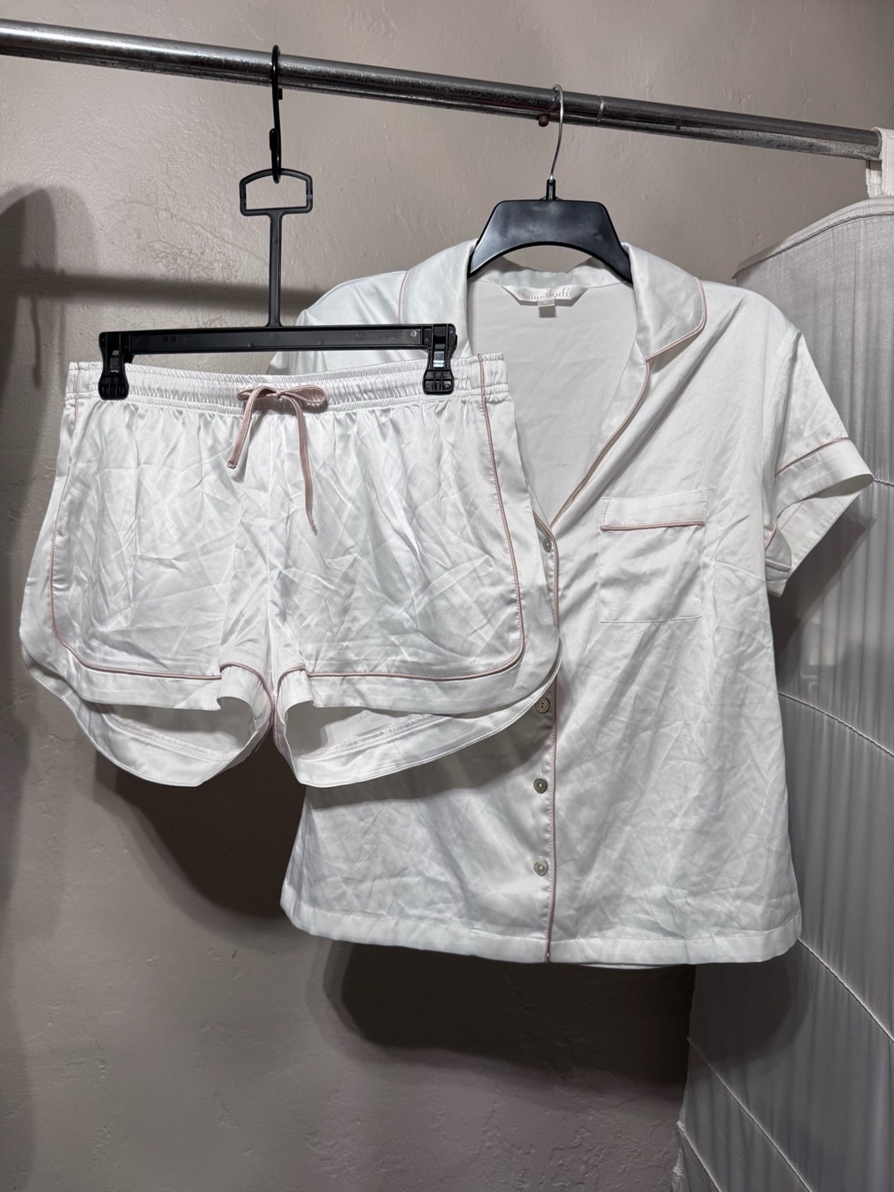 Homebodii Grace White Satin Pajama Set with Pink Piping - Size S